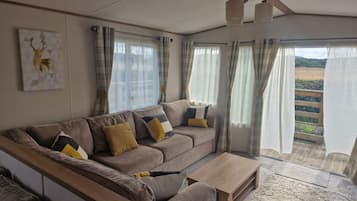 TV, DVD player, stereo