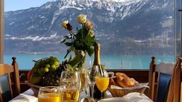 Petit déjeuner buffet compris tous les jours