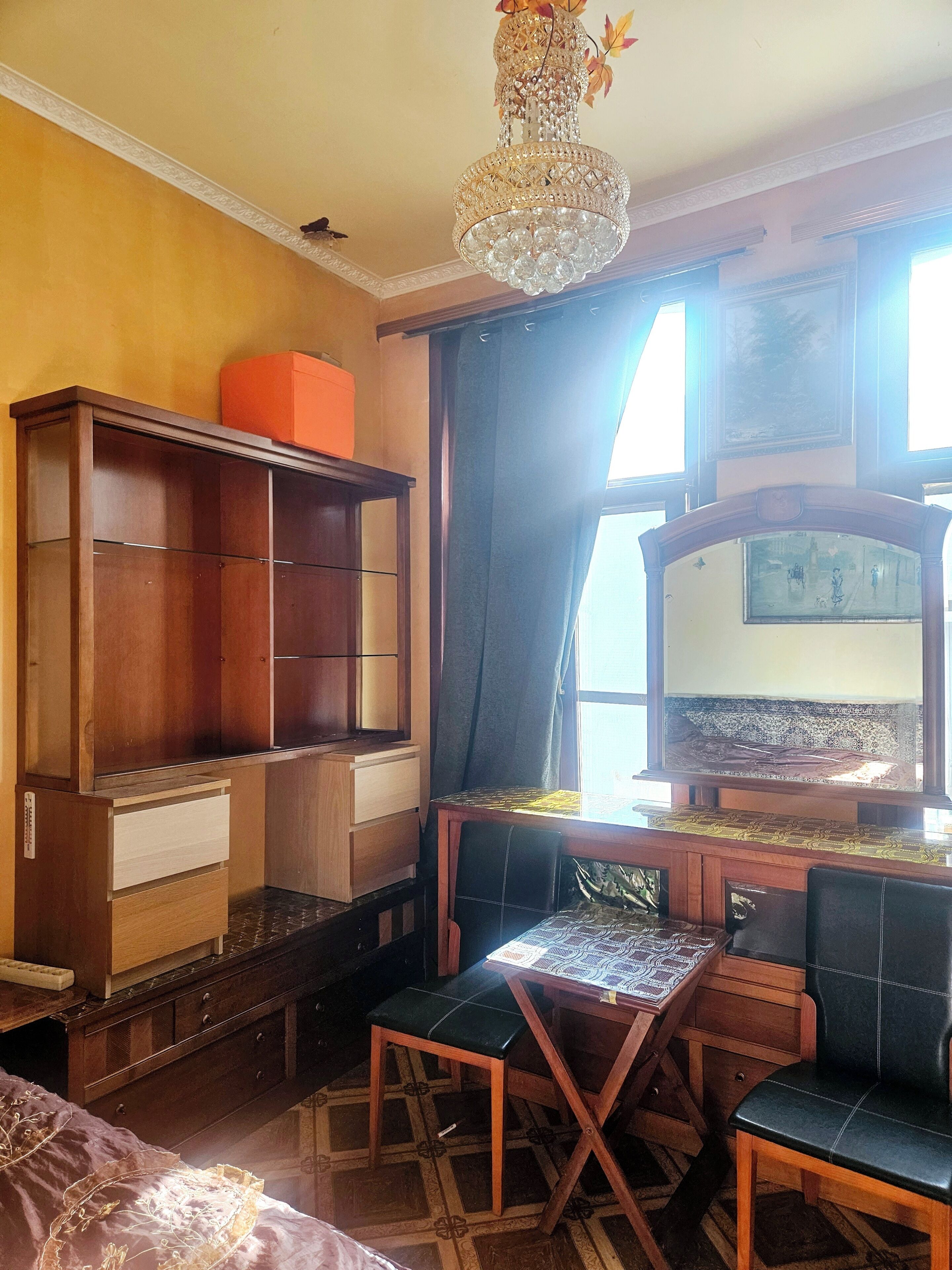 Dormitorio compartido, 1 habitación | Sala de estar | Libros 