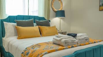 5 soverom, skrivebord, strykejern/-brett og wi-fi (inkludert)