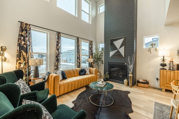 Smart TV, fireplace, table football, offices