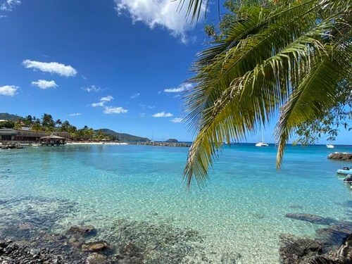 Air-conditioned 2-room apartment with terrace near beach in Trois Ilets - WiFi
