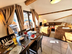 تناول الطعام