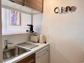 Fridge, microwave, dishwasher