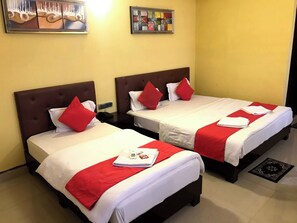 Deluxe Room | Free WiFi - Hotel Jaypee Inn By GRB (Howrah)