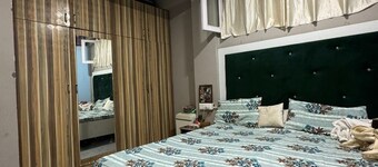 Charming 3-bedroom apartment with AC and WiFi in marvelous Vashist