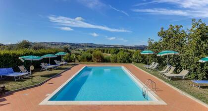 Apartment With Garden, Pool