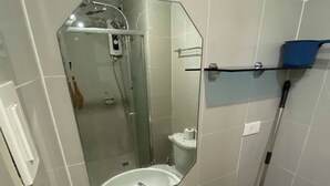 คอนโด, 1 ห้องนอน | ห้องน้ำ