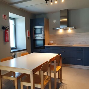 Ferienhaus | Eigene Küche | Kühlschrank