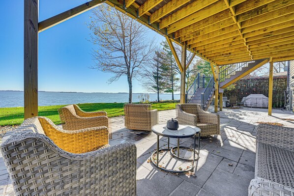 House (4 Bedrooms) | Interior - Waterfront Home w/ Boat Dock & Deck in Storm Lake! (Storm Lake)