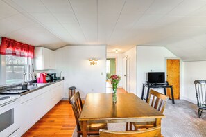 Apartment (1 Bedroom) | Interior