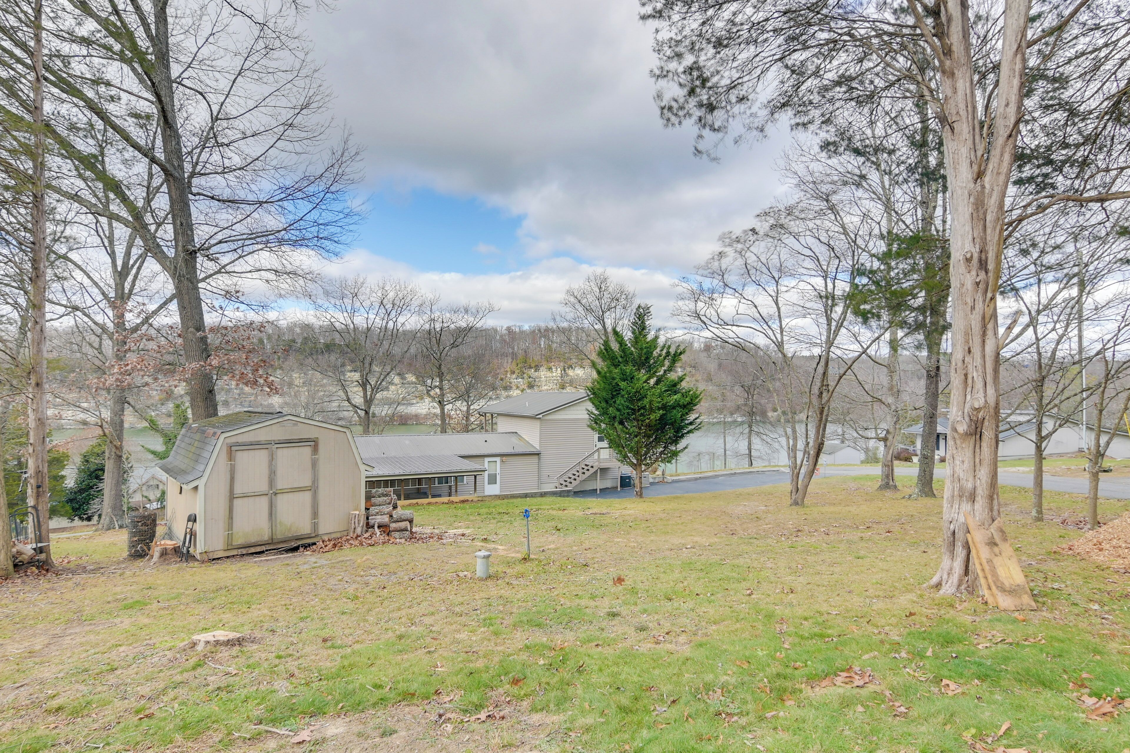 Apartment (1 Bedroom) | Interior