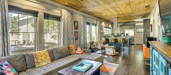 Walk to Soco: Home w/ Decks & City Views in Austin