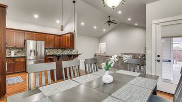 Maison (4 Bedrooms) | Intérieur