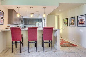 Apartment (2 Bedrooms) | Interior - Condo w/ Patios & Community Pools in Palm Springs! (Palm Springs)