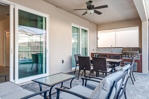 House | 5 bedrooms, Internet