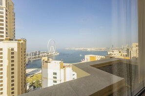 Room - Short Stay Apartment Shams 1 Jumeirah Beach Residence 2 Bed Sleeps 4 Adults 2 Children (Dubai)