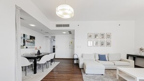 Apartment - Short Stay Apartment Shams 1 Jumeirah Beach Residence 2 Bed Sleeps 4 Adults 2 Children (Dubai)