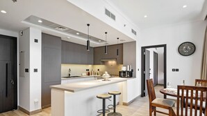 Apartment | 1 bedroom - Stylish 1BR Apt w Pool in JVC nr Dubai Sports City (Dubai)