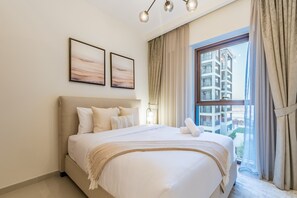 1 bedroom, in-room safe, iron/ironing board, free WiFi