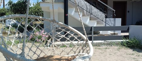 Biệt thự, 2 phòng ngủ, ban công | Ngoại thất