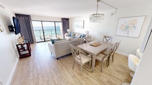 Interior - Emerald Towers 904 2 Bedroom Condo (Destin)