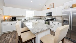 House, 3 Bedrooms | Dapur peribadi | Pembancuh kopi/teh, peti sejuk, ketuhar 