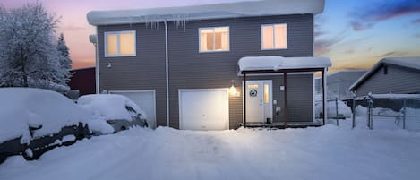 Townhome, 2 Bedrooms | Exterior