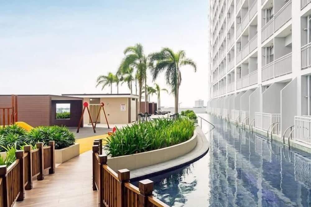 Breeze Residences 26th Floor