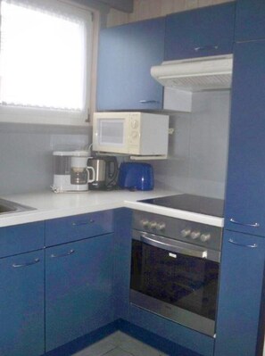 House | Private kitchen | Highchair - Ferienhaus im Skandinavischen Stil (Mirow)