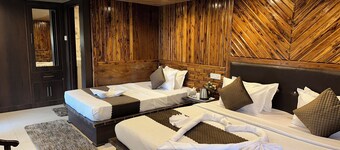 Him Holiday Ventures BY Hotel RC