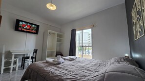 Quadruple Room, Multiple Beds, Balcony, City View - Hotel Vida (Puerto Madryn)