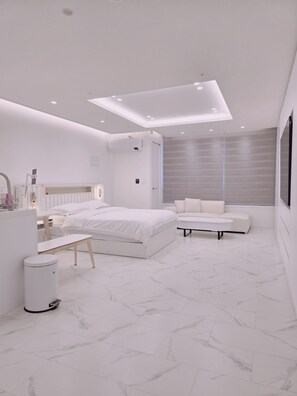 1 bedroom, iron/ironing board, free WiFi