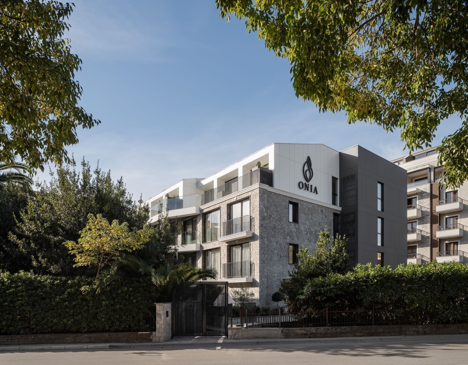 Façana frontal de l'allotjament