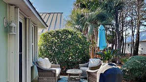 Unclassified image, 2 of 30, button - Emerald Port of Call | Luxe Home, Near Beach (Miramar Beach)