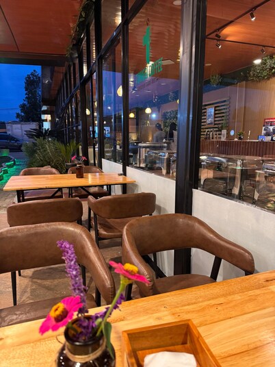 ABE HOTEL & CONVENTION