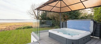 Host & Stay | Bay View House