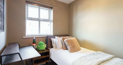 Host & Stay | Martinhoe