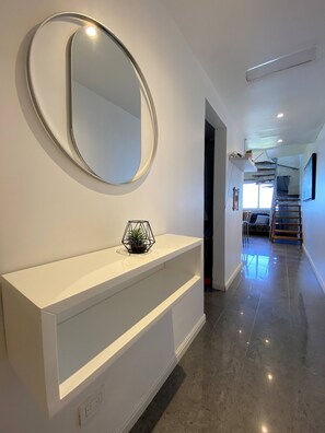Apartment, 3 Bedrooms, Private Pool, Garden View | Interior - Penthouse con Vista al Mar! (Boca de Aroa)