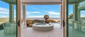 Beautiful New Beach Home with Private Pool, Spa & Stunning Beach Views