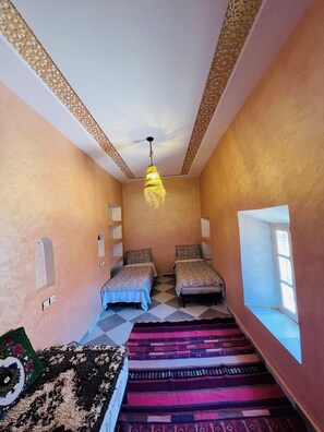 Deluxe Quadruple Room, Balcony, Mountain View | Free WiFi - Hiking nomads guesthouse (Ait Sedrate Jbel El Soufla)