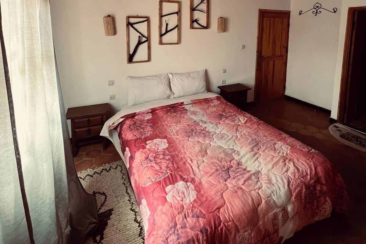 Deluxe Double Room, Mountain View | Free WiFi