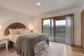 2 bedrooms, Internet, bed sheets