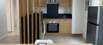 Spacious, friendly 4-bedroom house 10 minutes from ALBI town center,