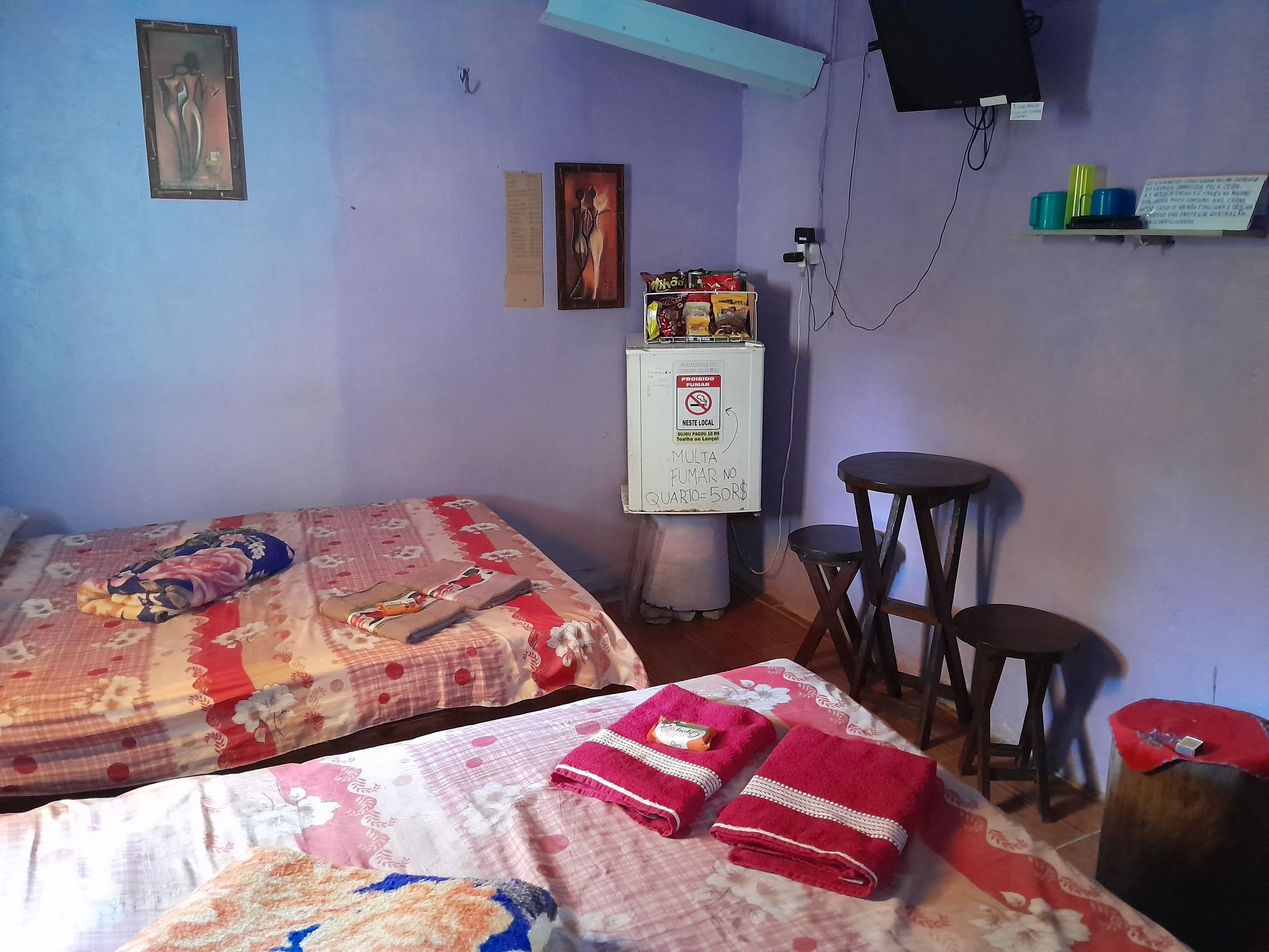 Tomannsrom – familie | Sengetøy av topp kvalitet, minibar og skrivebord for bærbar PC