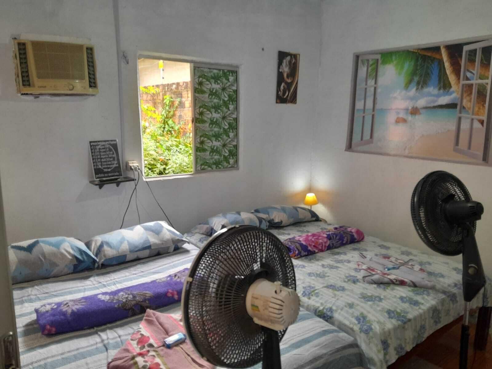 Familieværelse med dobbeltseng eller 2 enkeltsenge - 2 dobbeltsenge - ikke-ryger - aircondition | Premium-sengetøj, minibar, gratis Wi-Fi, sengetøj