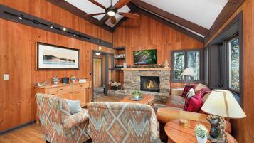 Smart TV, fireplace, offices