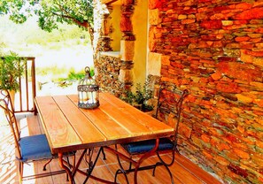 House | Balcony - Magnificent Cottage in Payzac With Pool ! (Payzac)