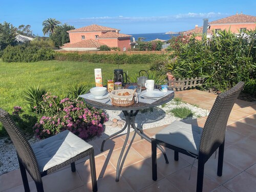 Cargèse, Mini Villa vue mer, piscine