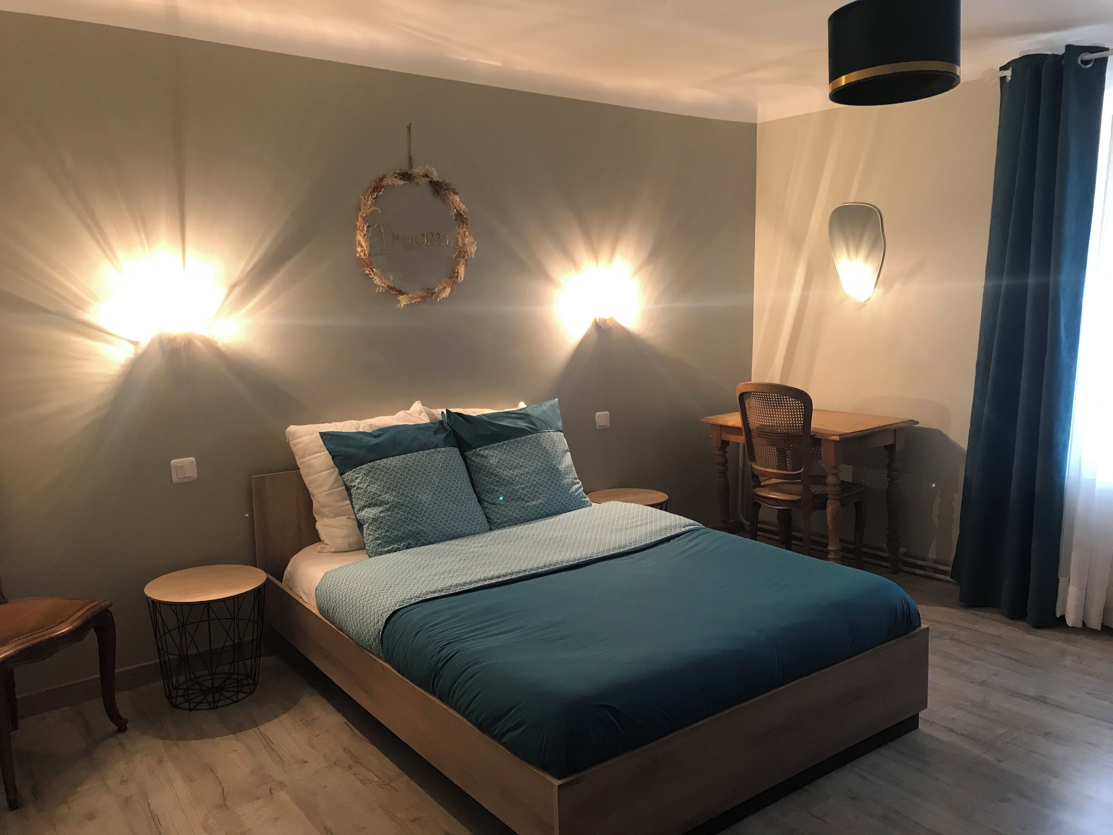 3 habitaciones, escritorio, cuna de viaje y wifi 